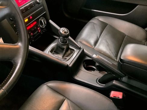 Used 2010 Audi A3 2.0T Premium image 14