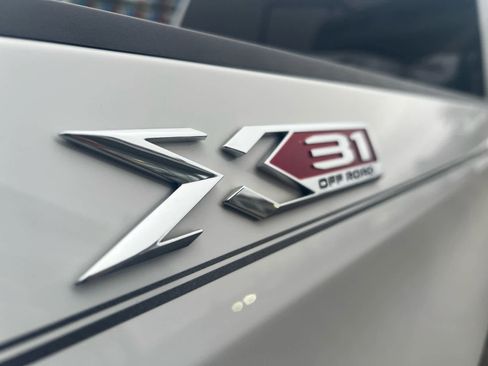 Used 2020 GMC Sierra 1500 Elevation w/ Elevation Value Package image 8