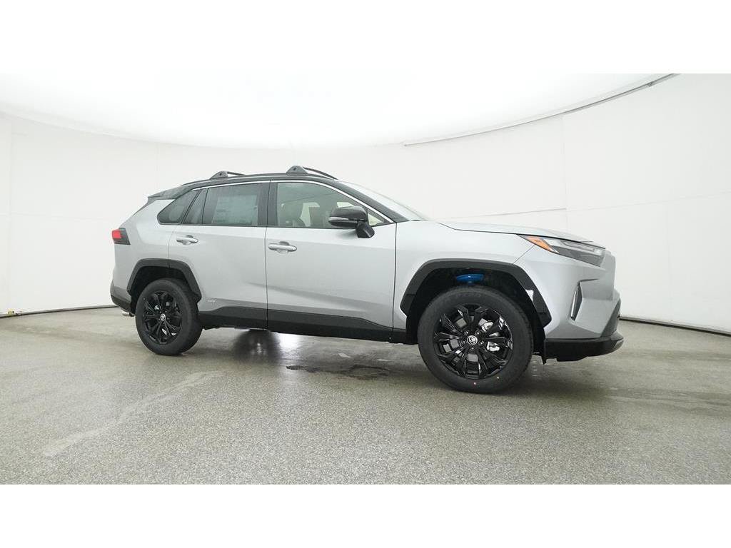 Used 2025 Toyota RAV4 XSE AWD/4WD image 34