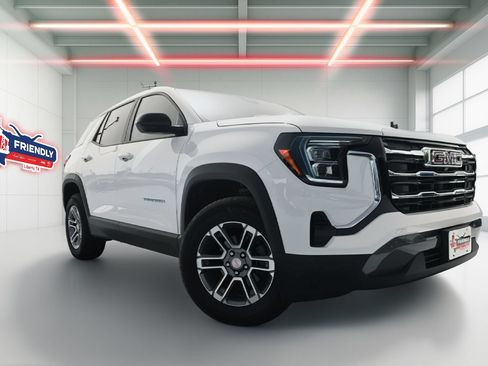 Used 2026 GMC Terrain Elevation FWD image 1