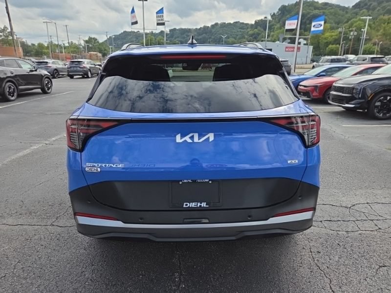 Certified 2026 Kia Sportage EX w/ EX Panorama Roof Package AWD/4WD image 6