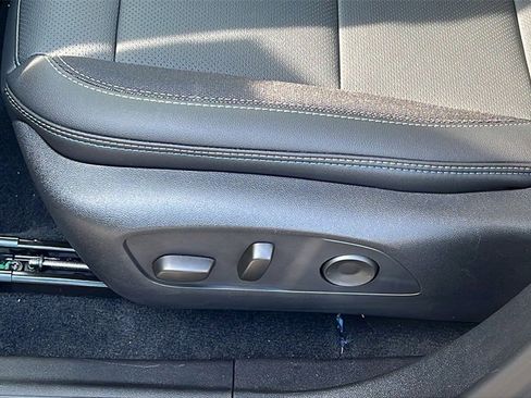 New 2026 Chevrolet Equinox EV LT image 14