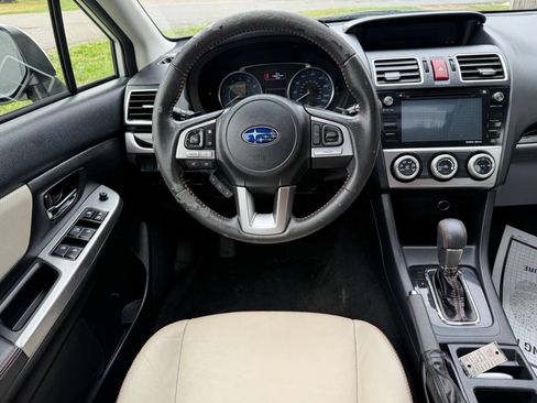 Used 2017 Subaru Crosstrek 2.0i Limited AWD/4WD image 12