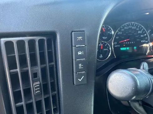 Used 2020 Chevrolet Express 3500 LT w/ LT Preferred Equipment Group image 21