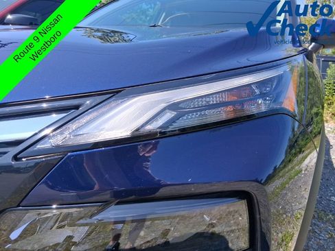 Used 2026 Nissan Rogue SV AWD/4WD image 6