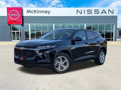 Used 2025 Chevrolet Trax LS w/ LS Convenience Package