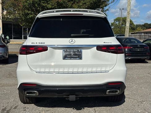 New 2026 Mercedes-Benz GLS 580 4MATIC image 5