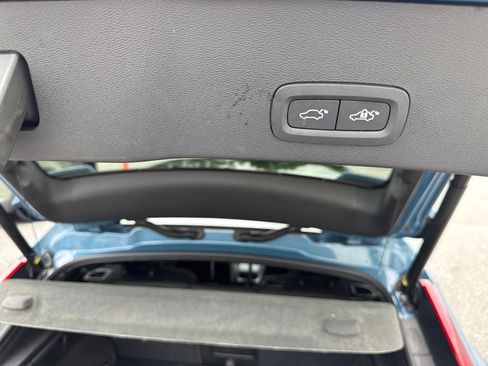 Used 2023 Volvo C40 P8 Recharge Plus AWD/4WD image 11