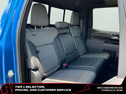 Used 2022 Chevrolet Silverado 1500 ZR2 w/ Technology Package AWD/4WD image 24