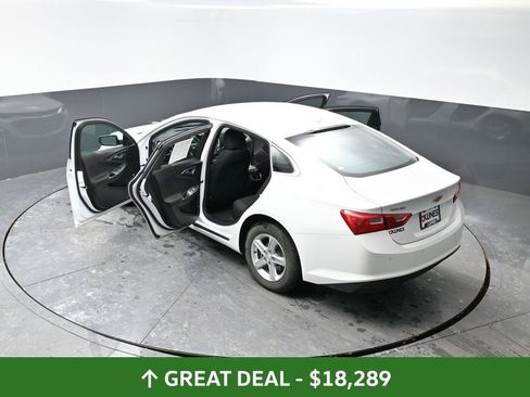 Used 2024 Chevrolet Malibu LT image 61