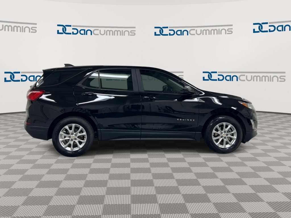 Used 2020 Chevrolet Equinox LS FWD image 9