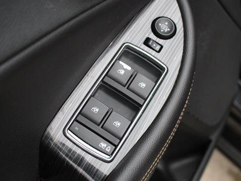 Used 2019 Chevrolet Impala LT image 13