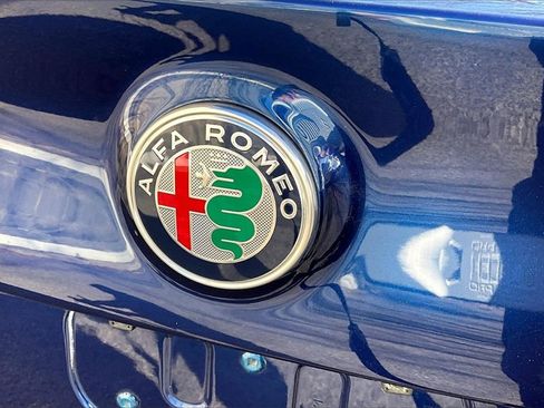 Used 2018 Alfa Romeo Giulia Ti image 24