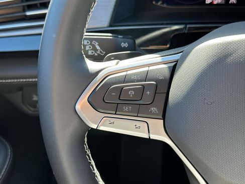 New 2026 Volkswagen Atlas Cross Sport SE image 21