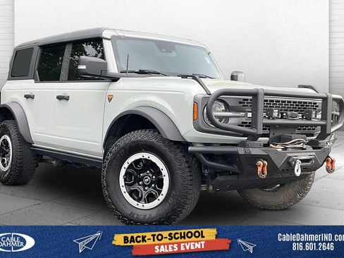 Used 2024 Ford Bronco Badlands AWD/4WD image 1