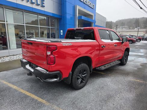 Used 2021 Chevrolet Silverado 1500 LT Trail Boss w/ Convenience Package II image 8