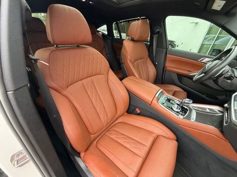 Used 2022 BMW X6 M50i w/ Executive Package AWD/4WD image 43