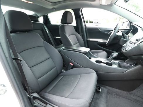 Used 2024 Chevrolet Malibu LT FWD image 28