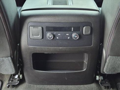 Used 2017 Chevrolet Tahoe Premier RWD image 17
