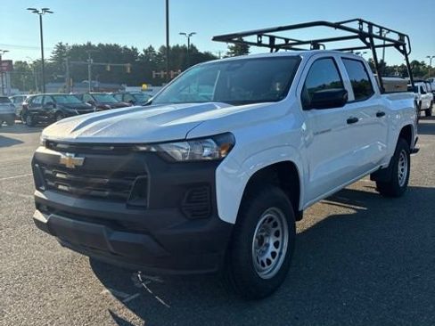 Used 2024 Chevrolet Colorado W/T w/ Safety Package RWD image 3