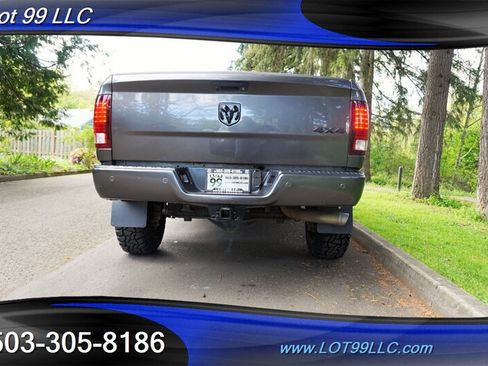 Used 2018 RAM 2500 Laramie w/ Sport Appearance Group AWD/4WD image 10