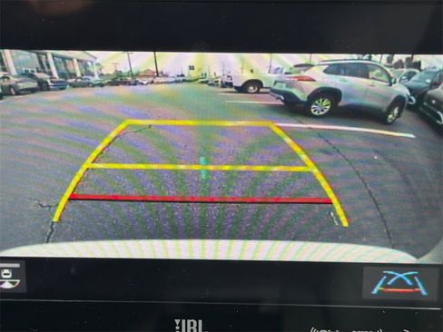 Used 2021 Toyota Highlander Limited image 30