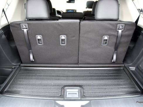 New 2026 Honda Pilot Touring image 13