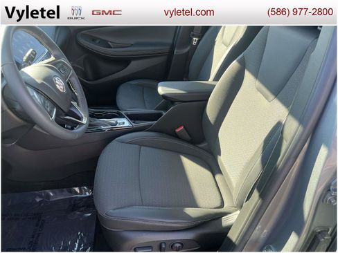 Certified 2023 Buick Encore GX Select image 17