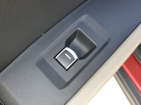 Used 2023 Honda Accord LX image 14