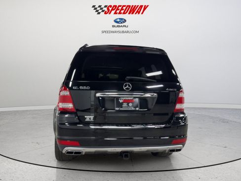 Used 2011 Mercedes-Benz GL 550 4MATIC image 7
