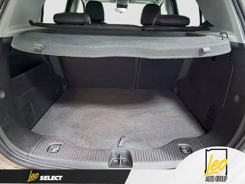 Used 2018 Chevrolet Trax LT w/ LT Convenience Package image 23