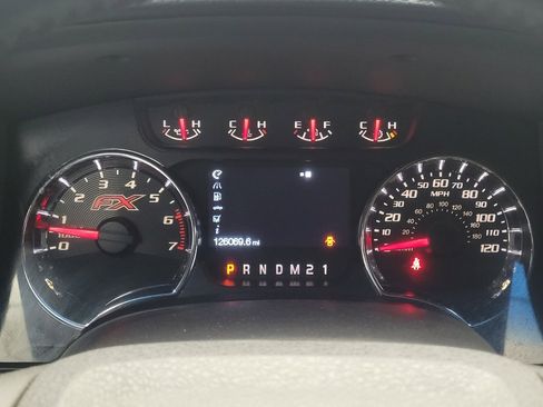 Used 2014 Ford F150 FX4 w/ Equipment Group 402A Luxury image 23