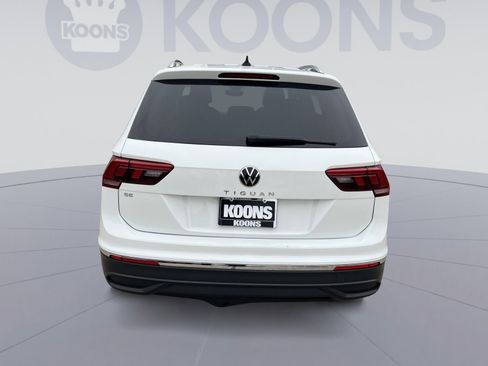 Used 2022 Volkswagen Tiguan SE image 5