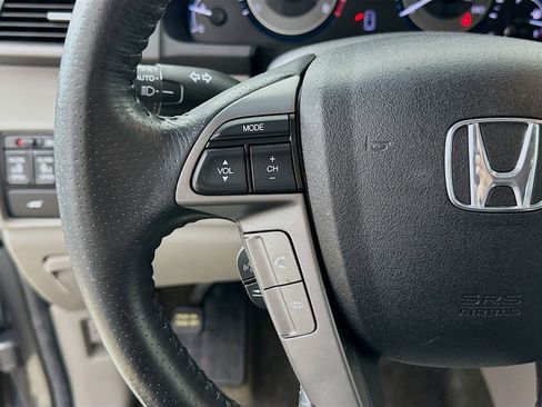 Used 2011 Honda Odyssey EX-L image 17