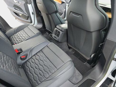 Certified 2023 Audi e-tron GT Premium Plus AWD/4WD image 11