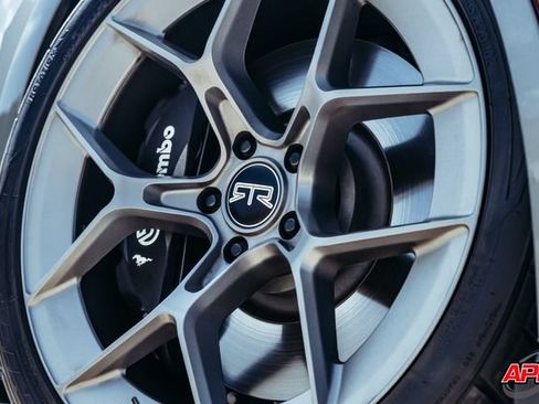 Used 2024 Ford Mustang GT Premium w/ GT Performance Package RWD image 4