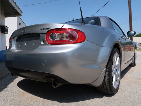 Used 2014 MAZDA MX-5 Miata Grand Touring w/ Premium Package RWD image 8