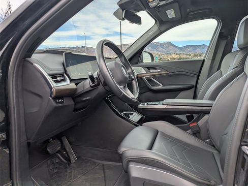 Certified 2025 BMW X1 xDrive28i w/ Technology Package image 10