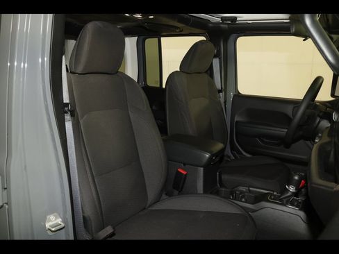 Used 2023 Jeep Wrangler Unlimited w/ Convenience Group AWD/4WD image 27