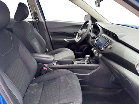 Used 2023 Nissan Kicks SV FWD image 19