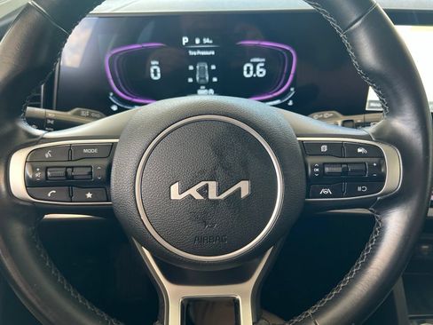 Certified 2024 Kia Sportage EX FWD image 58