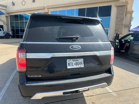 Used 2019 Ford Expedition Platinum RWD image 8
