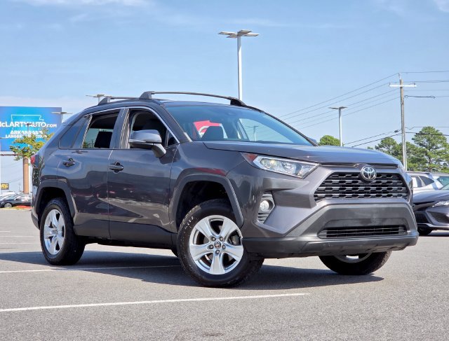 Used 2021 Toyota RAV4 XLE FWD image 20