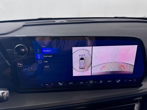 New 2026 Chevrolet Traverse LT w/ Midnight/Sport Edition image 14