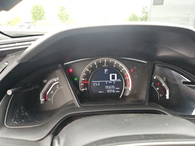 Used 2018 Honda Civic Sport image 8