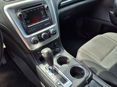 Used 2015 GMC Acadia SLE AWD/4WD image 10