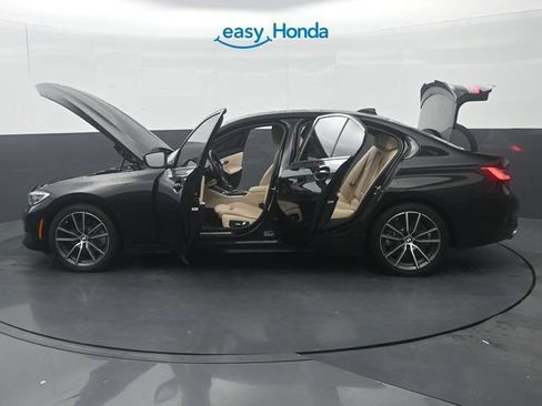 Used 2019 BMW 330i Sedan w/ Driving Assistance Package RWD image 38