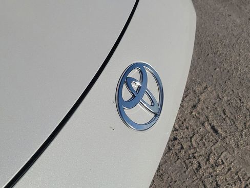 New 2026 Toyota Prius LE image 38