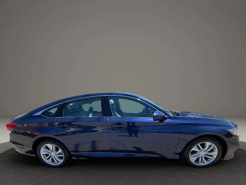 Used 2020 Honda Accord LX image 4