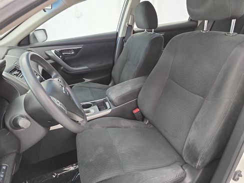 Used 2014 Nissan Altima 2.5 S w/ Sport Value Package FWD image 14
